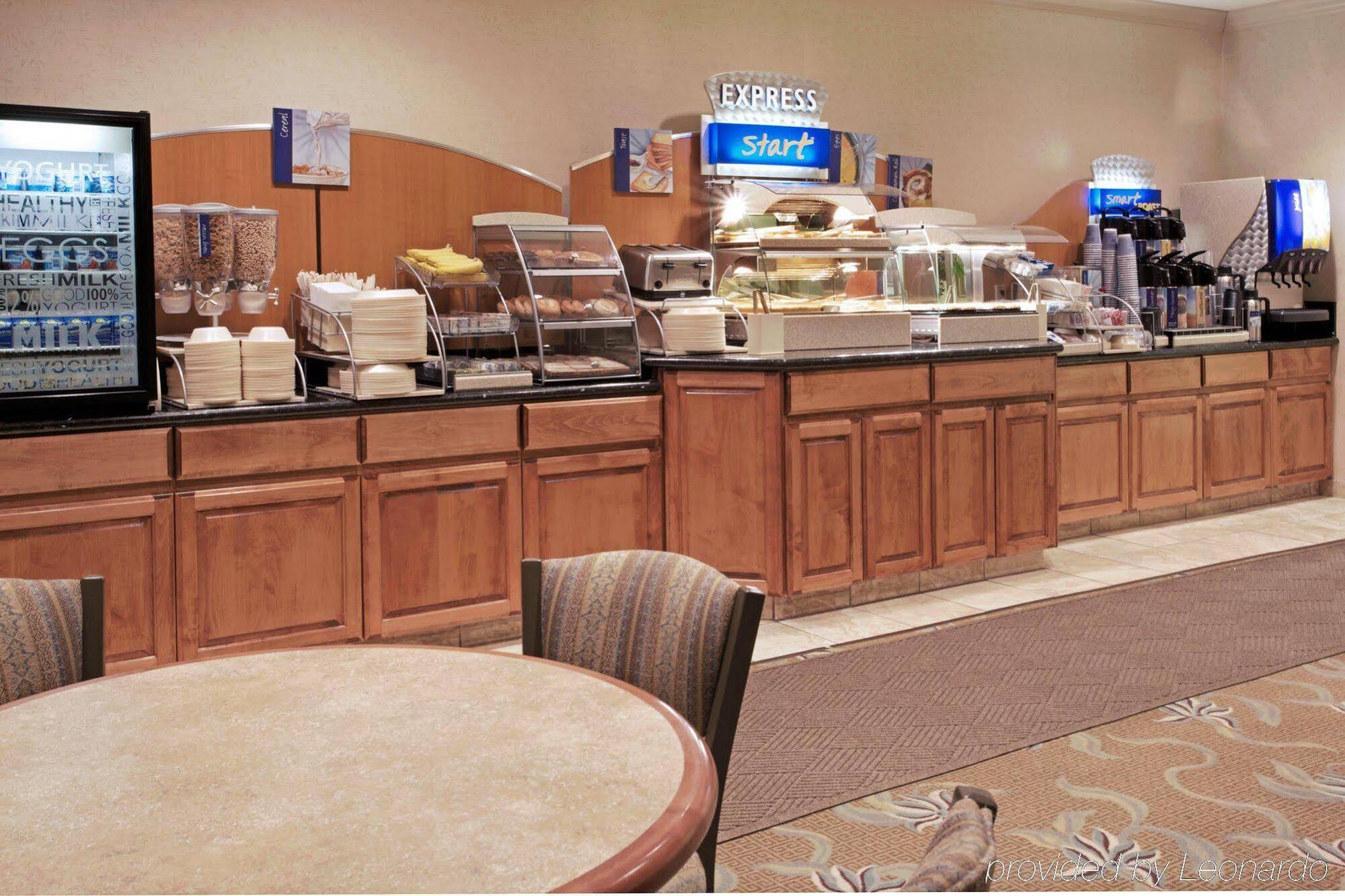 Holiday Inn Express Hotel And Suites Conroe By Ihg Kültér fotó